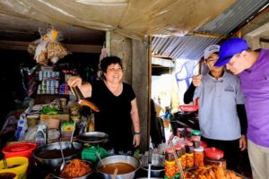 Authentic Mekong Delta Tour With Local Experts - Tuong Van Pagoda: a calm start before the river crowds