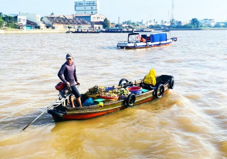 'Cai Rang' Floating Market 2-Day Tour With Biking & Boating - Day 1: Cai Be and Vinh Long river cruising (the Delta’s “everyday” side)