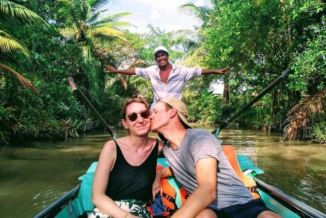 Cu Chi Tunnels and Mekong Delta 1 Day - My Tho on the Tien River: Islets, Folk Music, and Sampan Time