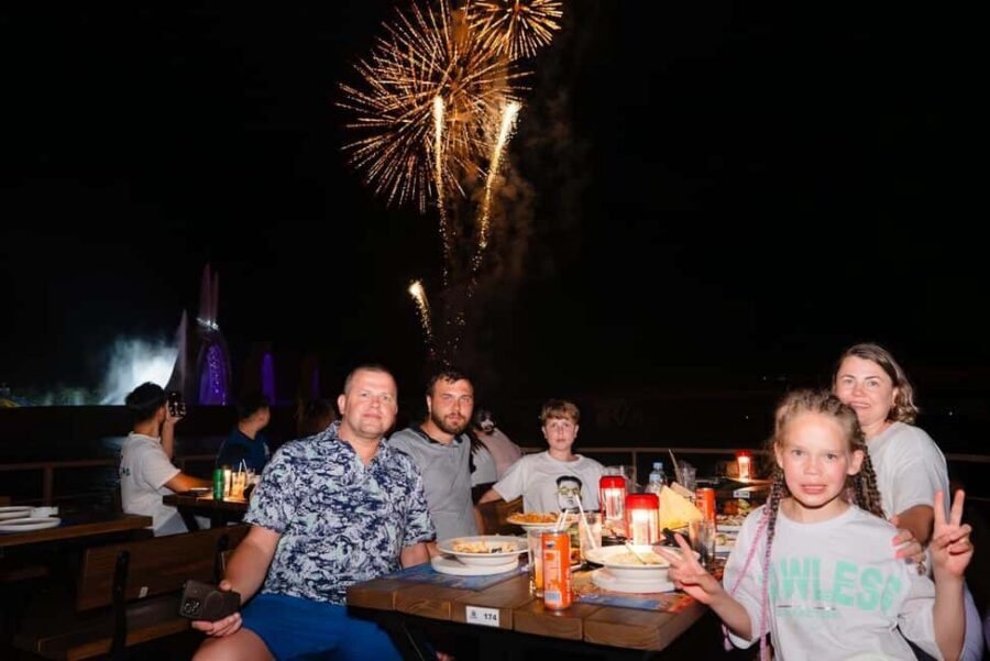 Dinner with Symphony Show And Firework Of Kiss Of The Sea - Price and logistics reality check: where people get burned
