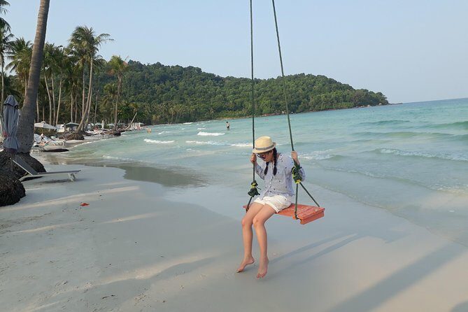 Explore the south of Phu Quoc island by private US Army Jeeps - Starting in Duong Dong: how the pickup and “private” part really helps