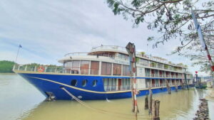 From HCM: Mekong Delta Can Tho Floating Market 2-Day Tour - Ben Tre and the Garden–Pond–Cage model: what you’re really looking at
