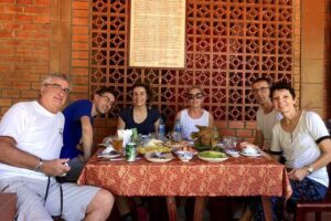 Fullday Classic Mekong Delta 1 Day Tour - Vinh Trang Pagoda in 30 Minutes: Southern Vietnam’s Landmark