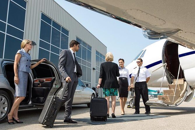 Ho Chi Minh Airport Arrival Or Departure By Private Car Transfers - How Long It Takes: Plan for About 45 Minutes (And Build in Buffer)