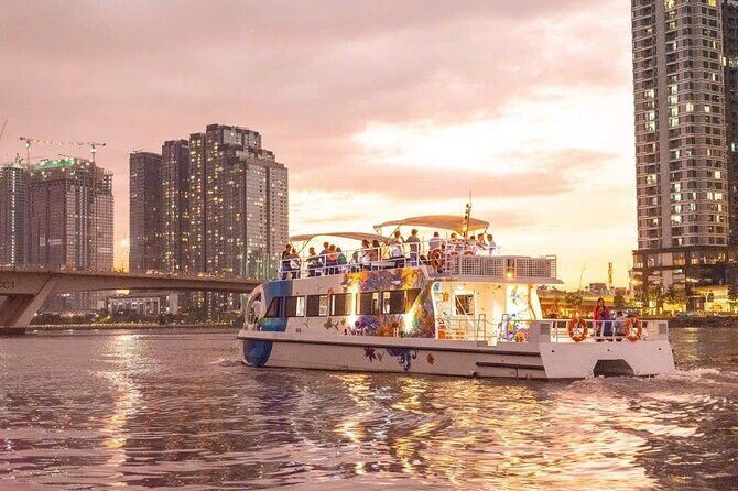 Ho Chi Minh City Lively Saigon River Sightseeing Cruise - Live Violin, Saxophone, and Vietnamese Opera: Included Entertainment