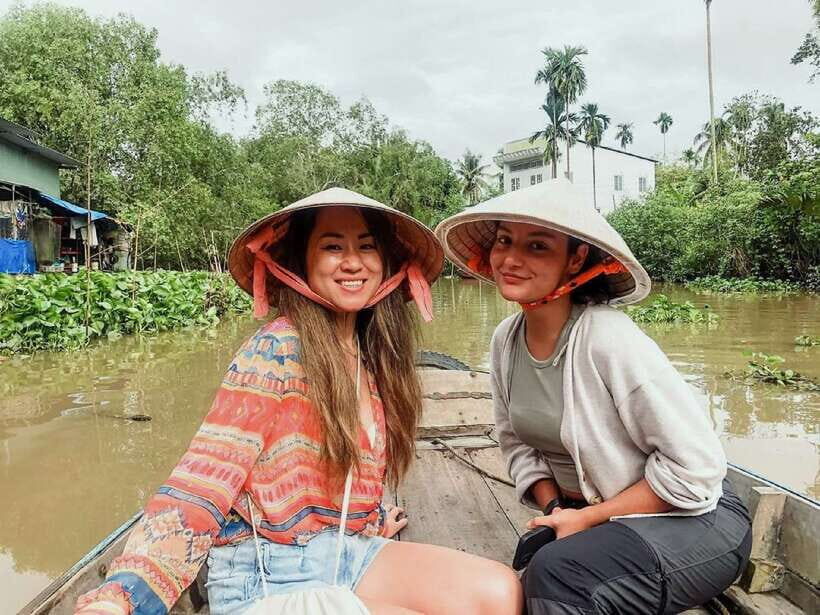Ho Chi Minh City: Mekong Delta Tour with Sampan Journey - Vinh Trang Pagoda in My Tho: the calm cultural pause