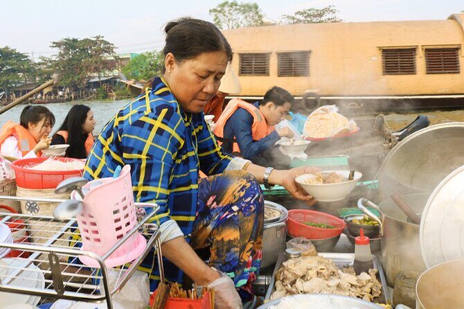 Mekong day tour Visit Cai Rang Floating Market pick up in Sai Gon - Getting from Saigon to Can Tho without stress