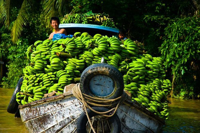 Mekong Delta Tour with Kayaking, Cycling and Cooking - A Mekong day that starts in Saigon, then changes gears fast