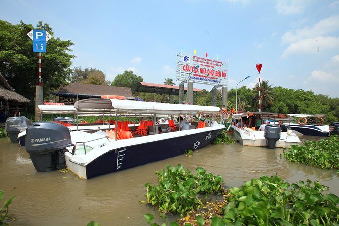 Morning CuChi Tunnels-Tapioca-Secret Traps Luxury Speedboat 2Ways - Lunch and Comfort Stops: The Stuff That Makes 8 Hours Work