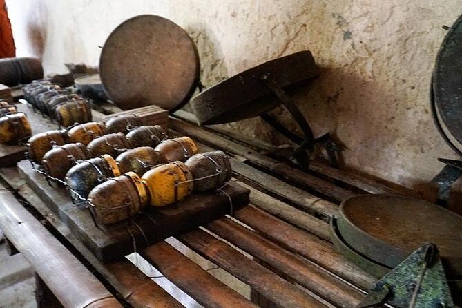 Private Cu Chi Tunnels: Ben Duoc Less Touristy with Veteran Guide - Stop 3: Ben Nay Restaurant lunch and how to plan your appetite
