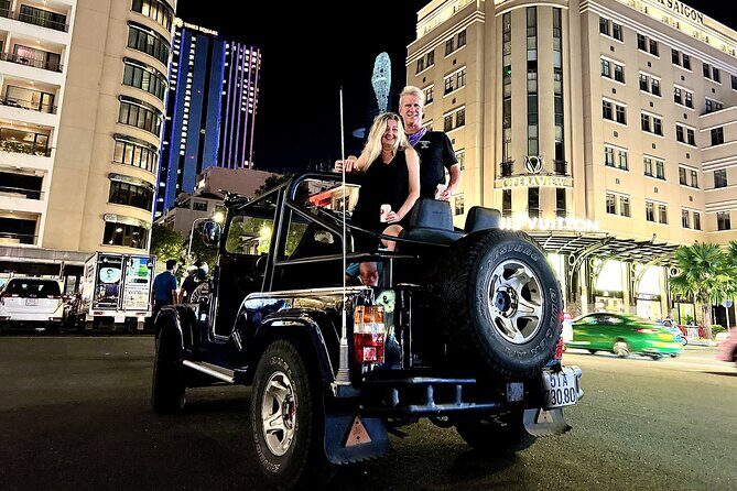 Private Jeep Tour Saigon by Night: Foodie & City Tour - Enter Independence Palace without the daytime crowd crush