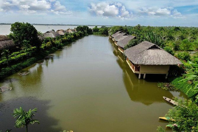 PRIVATE LUXURY Mekong 1 Day with Biking, Fishing, Cooking Class & BBQ LUNCH - Turtle Island and orchards: the hand-rowed canal ride for calmer water time