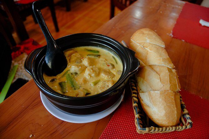 Private Vegan Food Tour By Scooter in Ho Chi Minh City - Guides make the difference: what to expect from the team