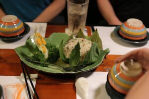 Private Vegan Food Tour in Ho Chi Minh City By Motorbike - What you’ll eat and drink: crispy pancake options to tofu rice