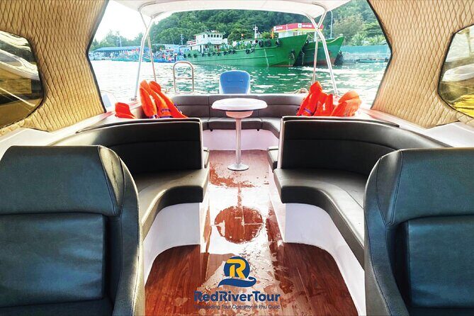 RED RIVER TOUR (Private tour): 4 ISLANDS TOUR BY SPEEDBOAT - Getting picked up and reaching An Thoi Port by 9:00