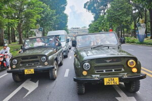 Saigon Jeep Tour : HIGHLIGHTS & HIDDEN GEMS By Vietnam Army Jeep - Where it starts at Saigon Opera House: timing, pickup, and what to bring