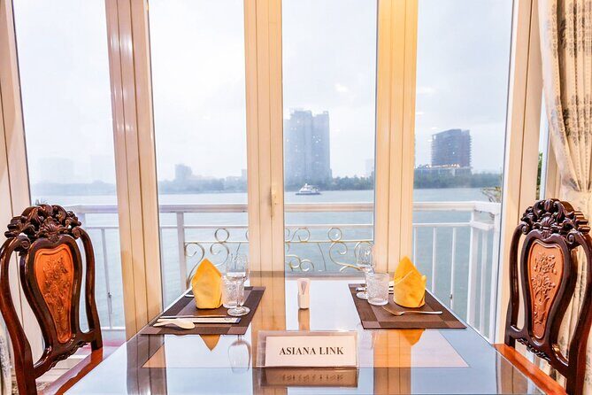 Saigon River Dinner Cruise: Buffet, Set Menu, Fine Dining (3hrs) - Boarding the Sai Gon River: what you’ll actually see after dark