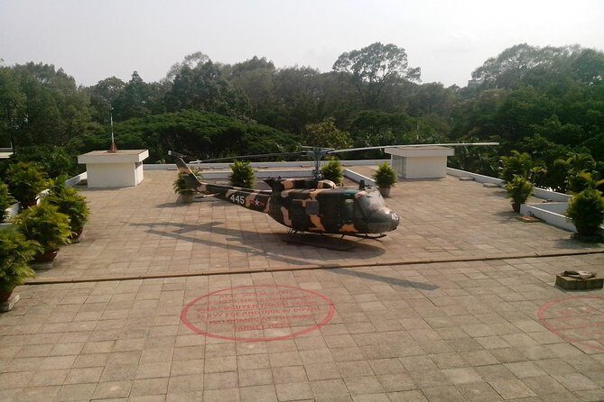 Small-group Saigon City & Cu Chi Tunnels Day Trip - Independence Palace: where the war ended, and politics began again