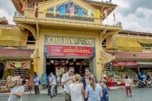 Small-group Saigon City Tour: 3-Hour Cyclo Ride to Hidden Stories - Price and what you really get for $30 per person