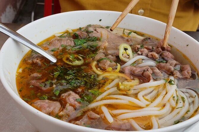 Super Niche Walking Street Food Tour in Ho Chi Minh City - Price and Value: What $29 Buys You in Saigon