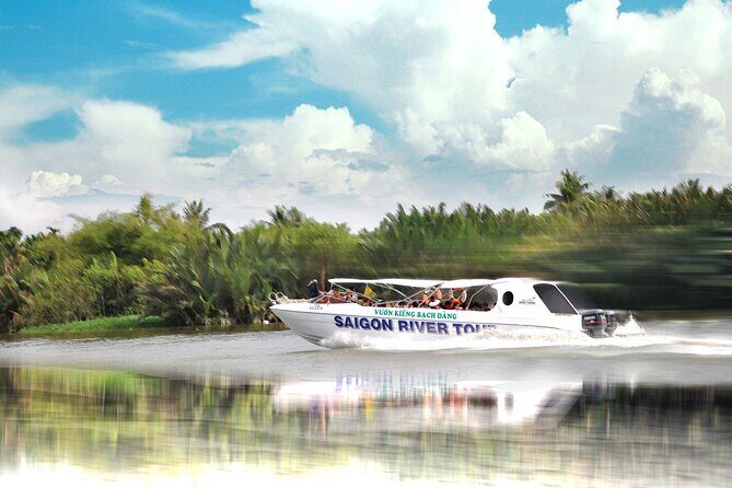 VIP Tour in Saigon: Romantic Sunset Cocktail by SpeedBoat - What’s truly included (and what you’ll likely pay for yourself)