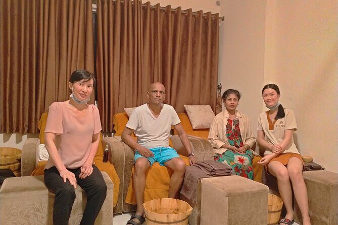 Water Puppet Show/ Foot Massage - Dinner Cruise Saigon Night Private Tour - Stop 2: Yuri Spa Foot and Hand Massage to Reset Your Evening